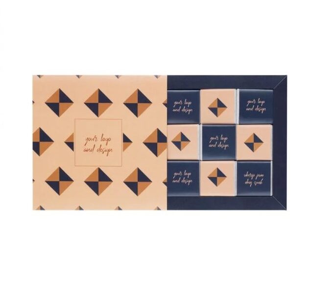 Set 9 personaliziranih čokoladic v darilni embalaži, 45g